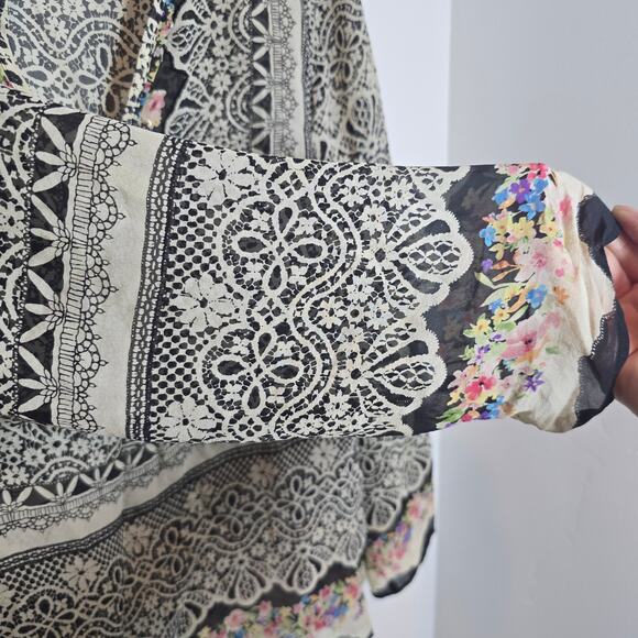 Sundance 100% Silk Boho Tunic Top Size M Embelished Floral Split V-Neck Peasant - Picture 6 of 10